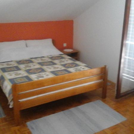 ביוגראד נה מורו Apartment Rogic מראה חיצוני תמונה