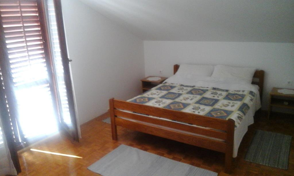 ביוגראד נה מורו Apartment Rogic מראה חיצוני תמונה