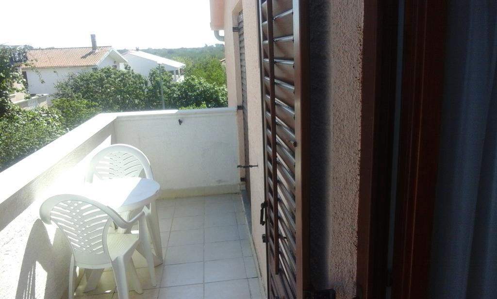 ביוגראד נה מורו Apartment Rogic מראה חיצוני תמונה